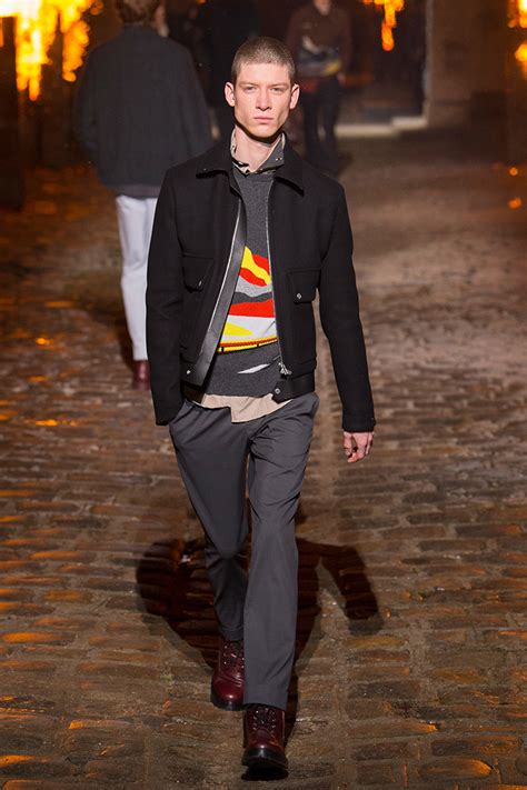 date soldes hermes ete 2018|Hermès Fall 2018 Menswear Collection .